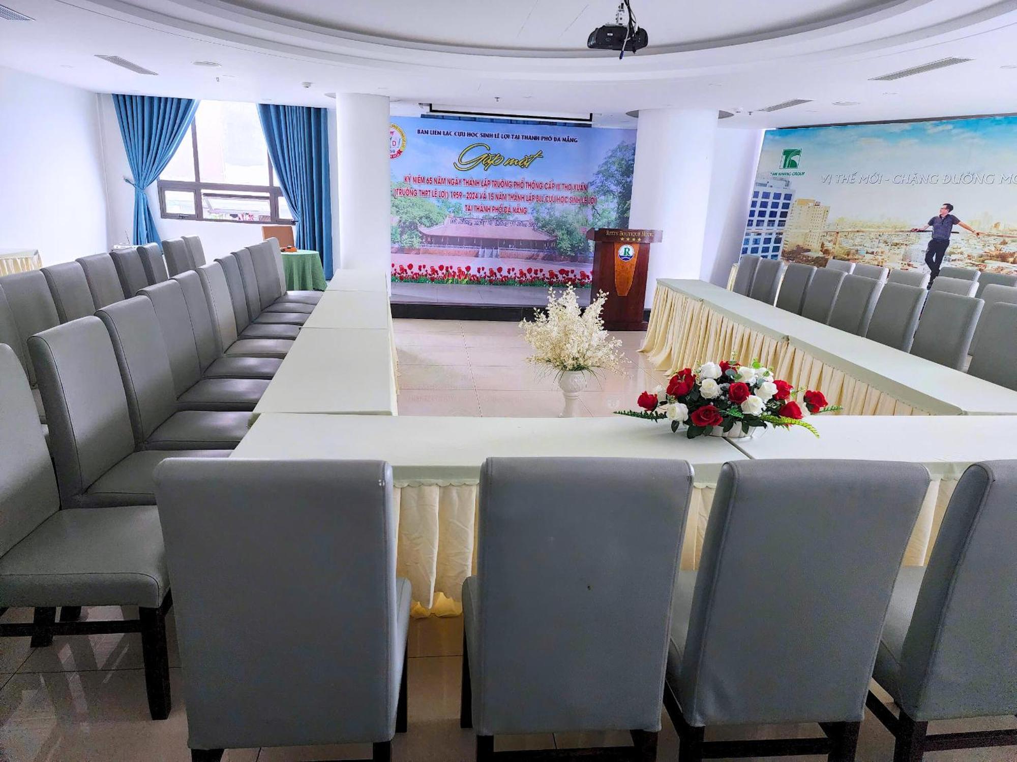Ritzy Boutique Hotel Da Nang Beach Екстериор снимка