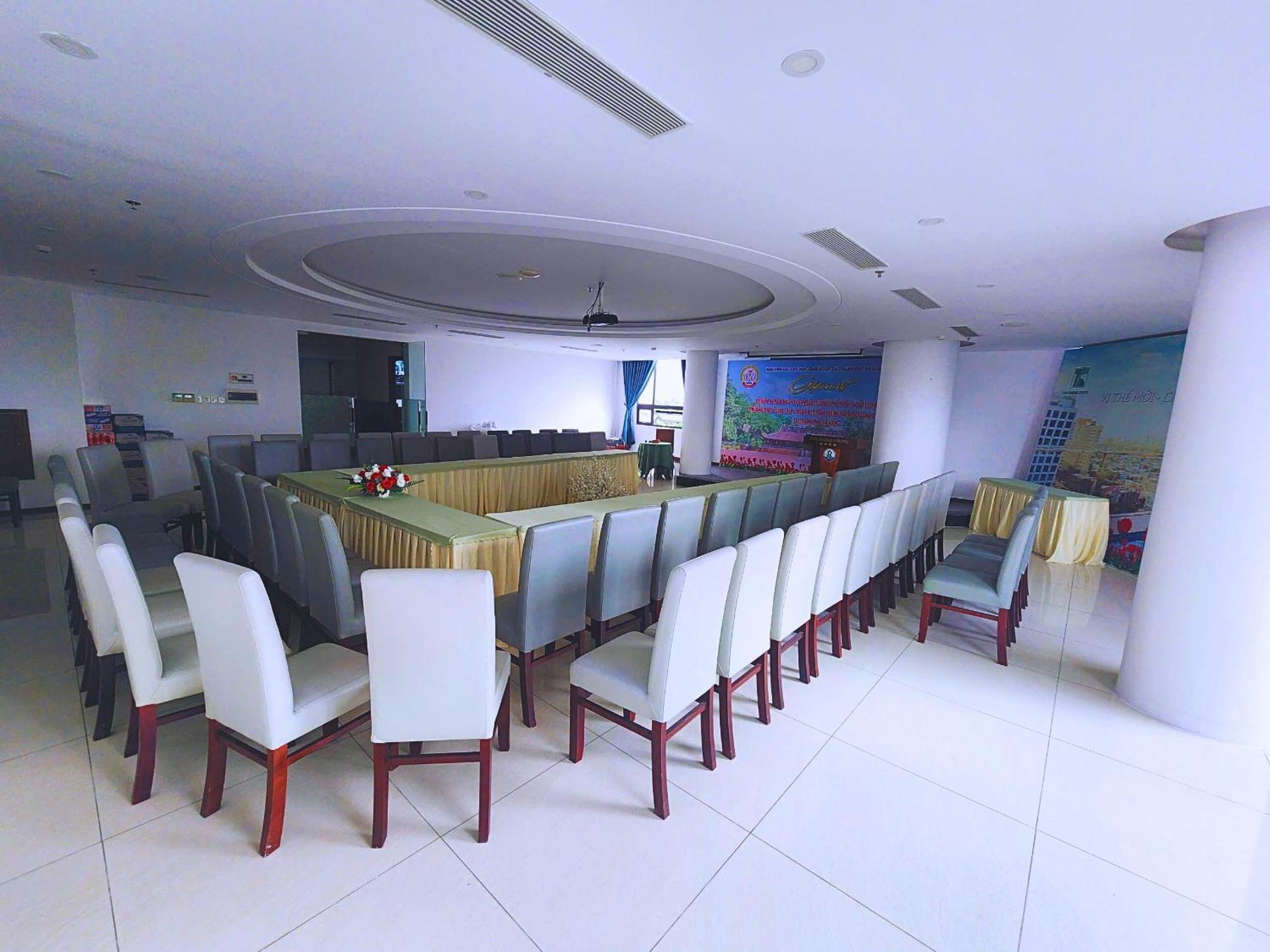 Ritzy Boutique Hotel Da Nang Beach Екстериор снимка