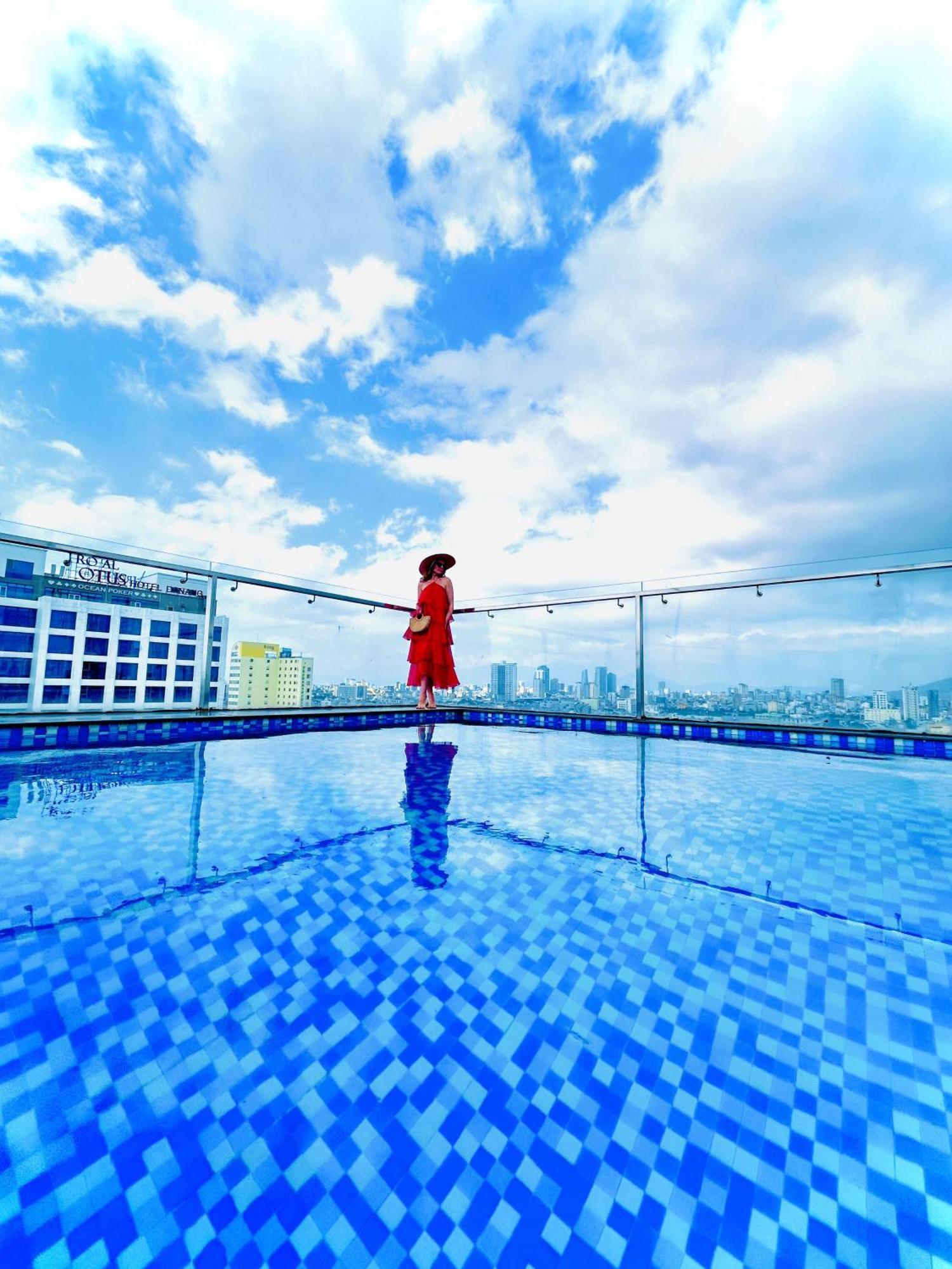 Ritzy Boutique Hotel Da Nang Beach Екстериор снимка